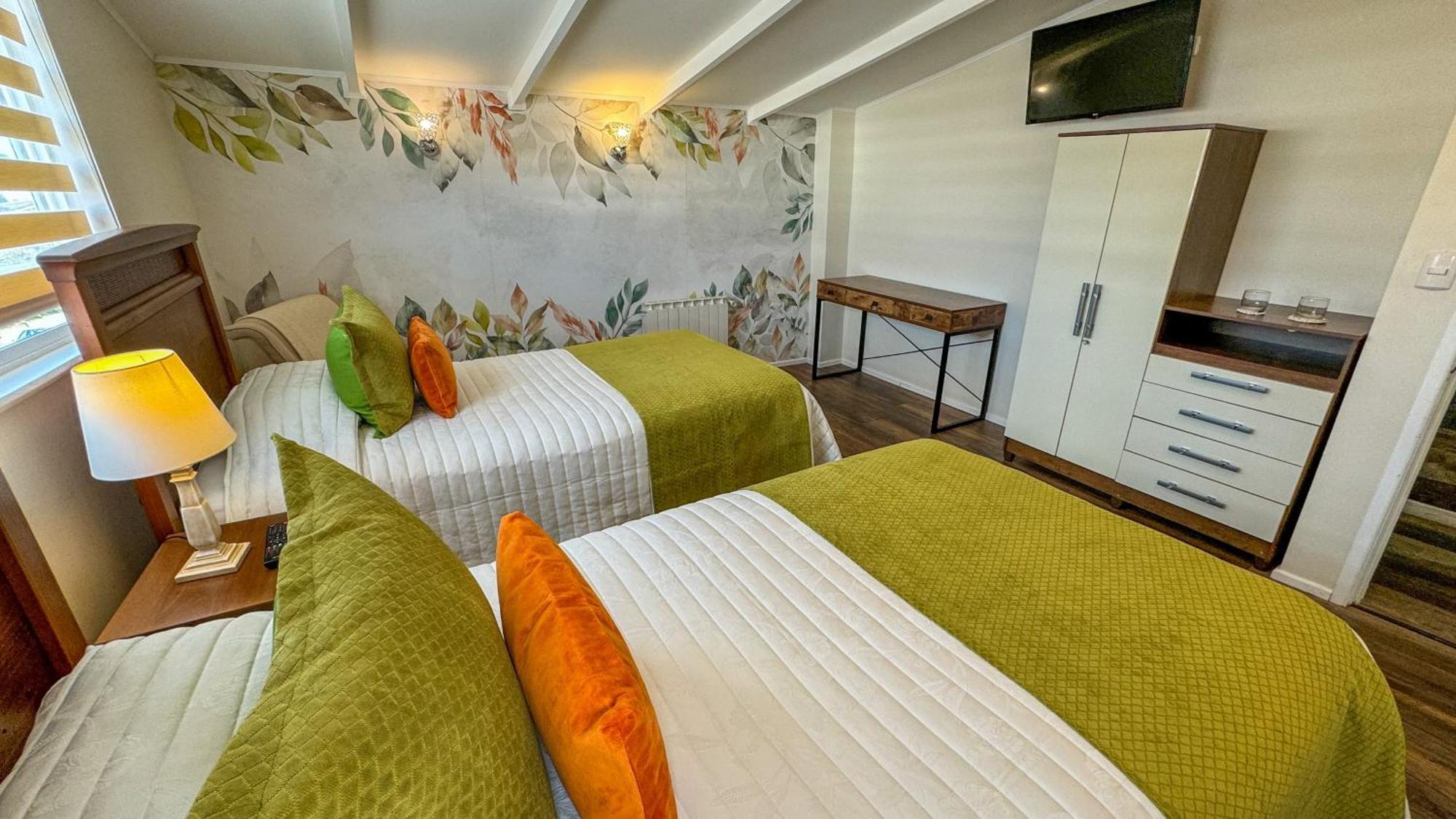 Hotel Puerta Del Lago プエルト・バラス エクステリア 写真