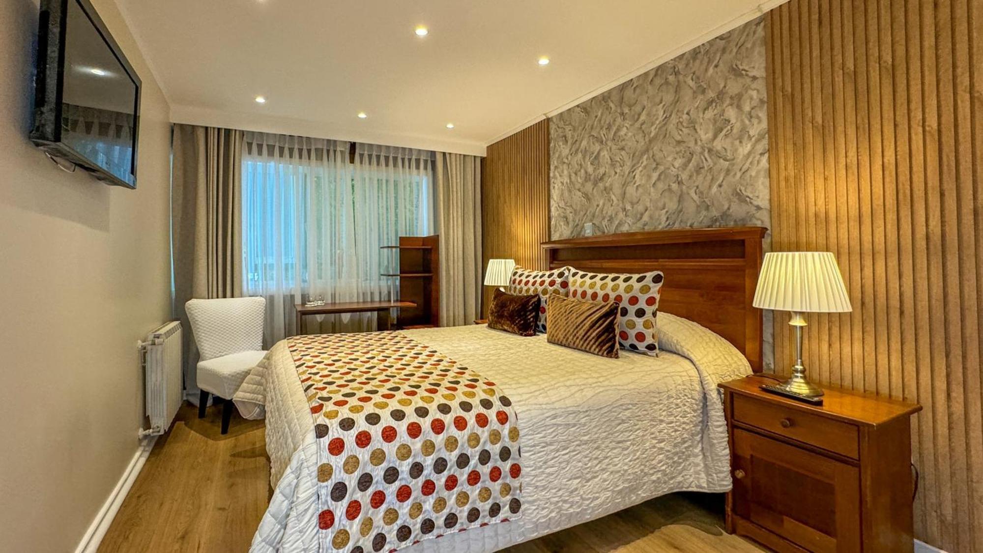 Hotel Puerta Del Lago プエルト・バラス エクステリア 写真