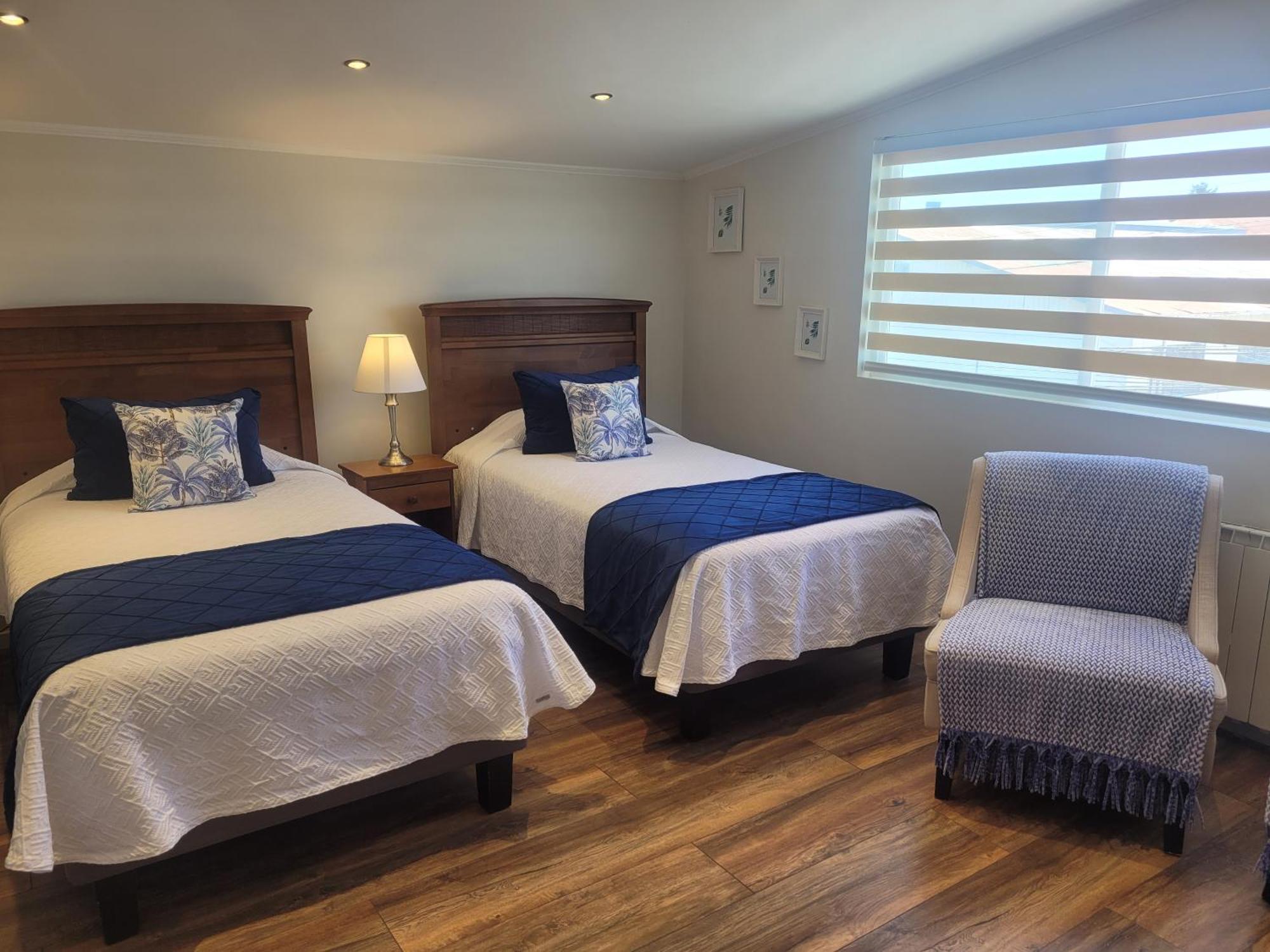 Hotel Puerta Del Lago プエルト・バラス エクステリア 写真