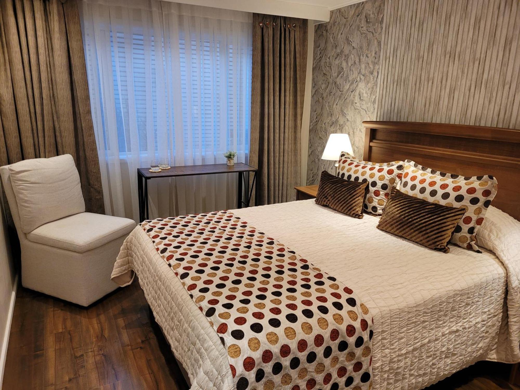 Hotel Puerta Del Lago プエルト・バラス エクステリア 写真